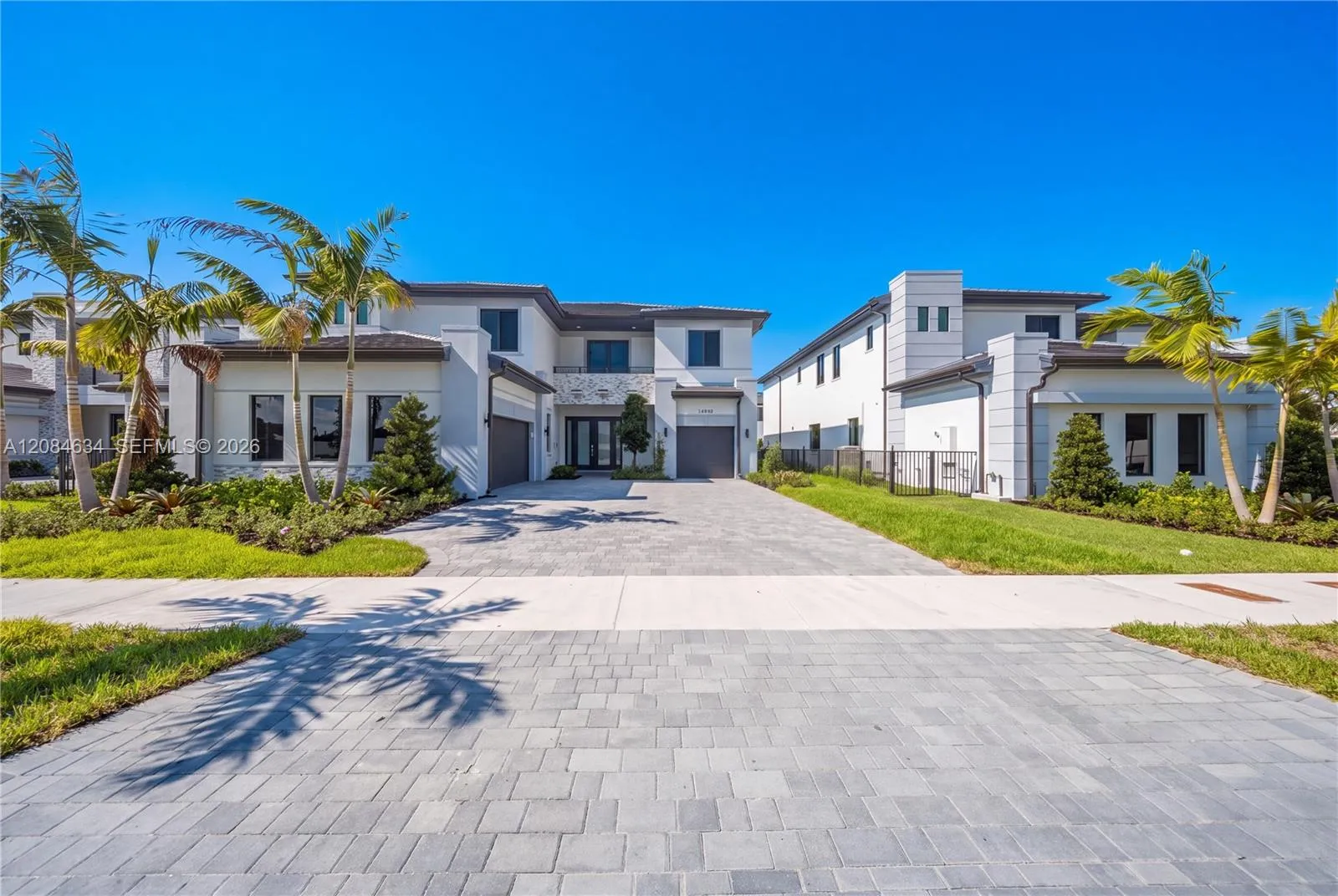 En Venta 19581 NE 14th Avenue, Miami, FL 33179, Miami, FL 33179