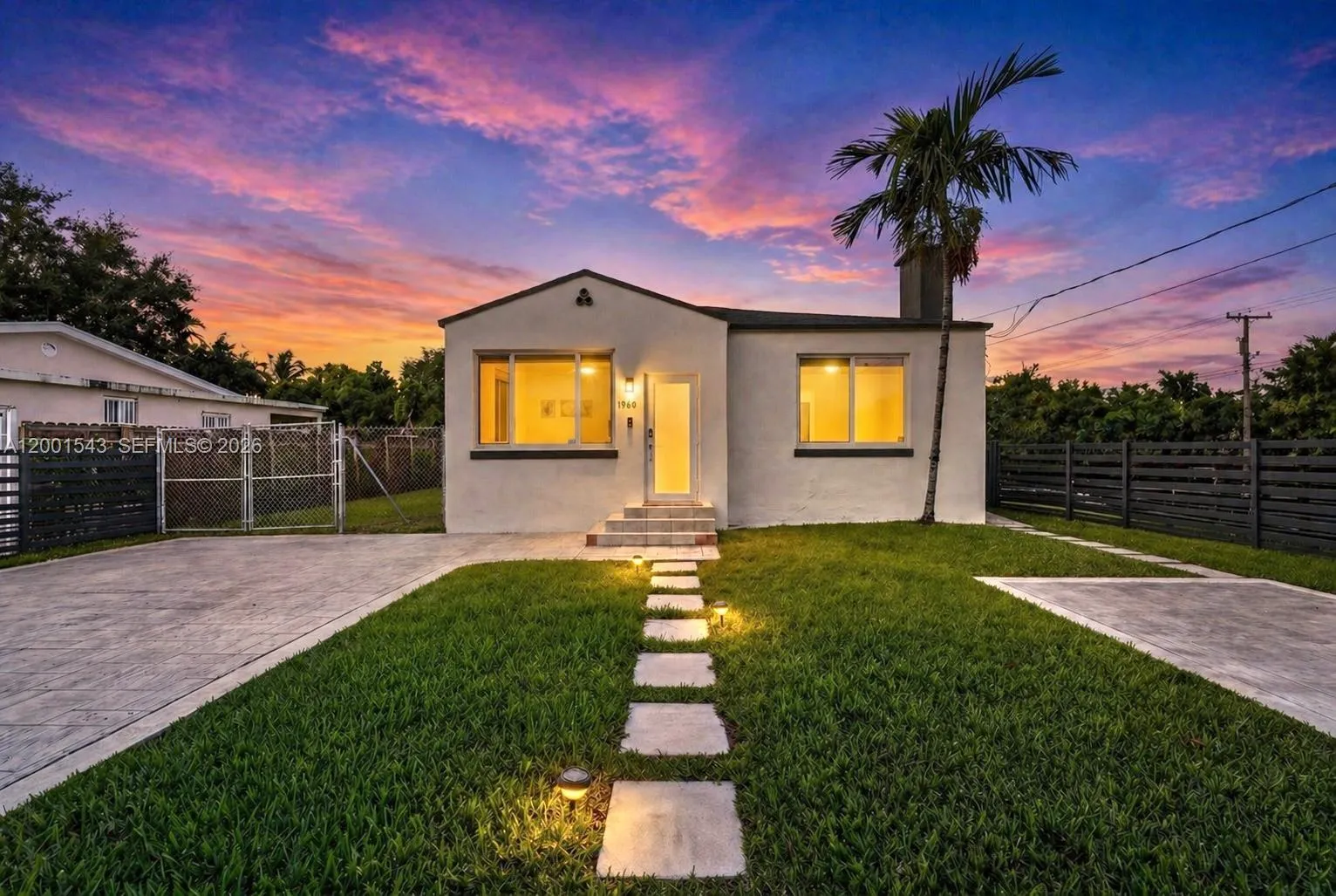 Vendido 1960 NW 24th Court, Miami, FL 33125, Miami, FL 33125