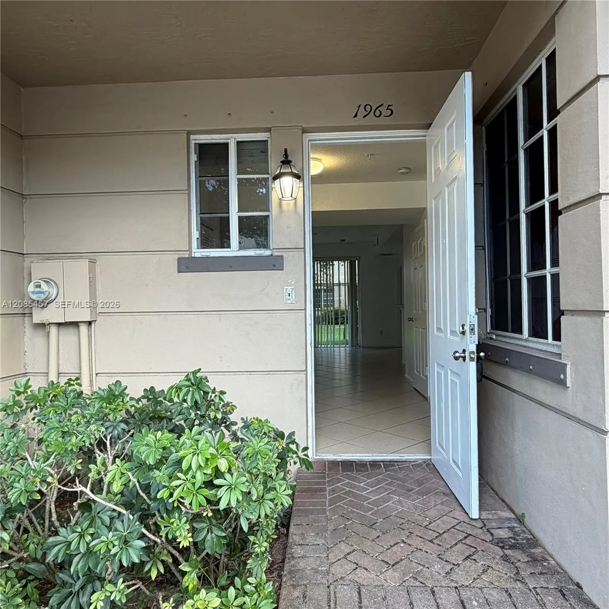 En Venta 1965 Freeport Lane 1965, Riviera Beach, FL 33404, Riviera Beach, FL 33404