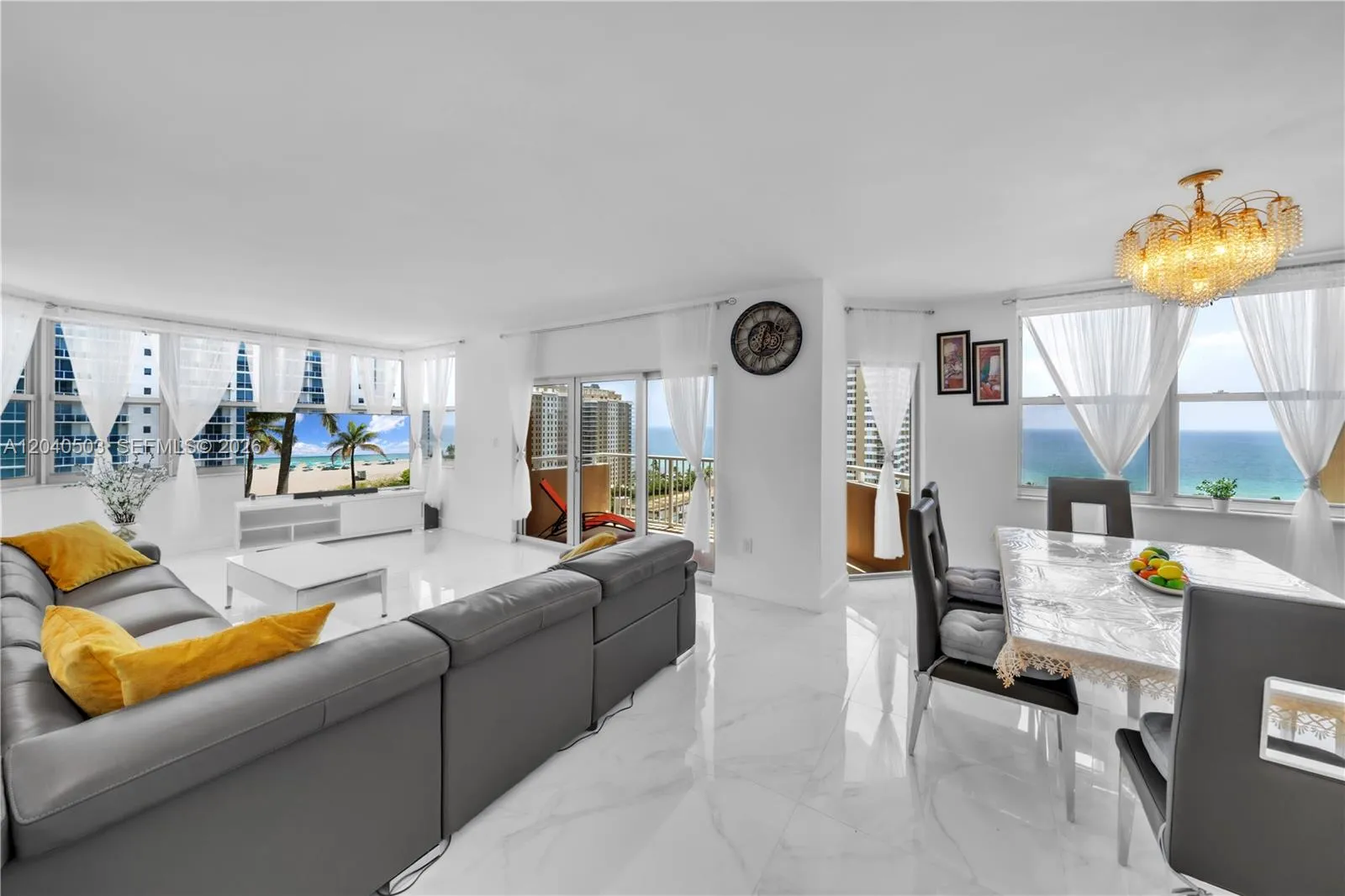 Foto de propiedad en 1965 S Ocean Drive 14F(availabale now), Hallandale Beach, FL 33009 Hallandale Beach con MLS# 