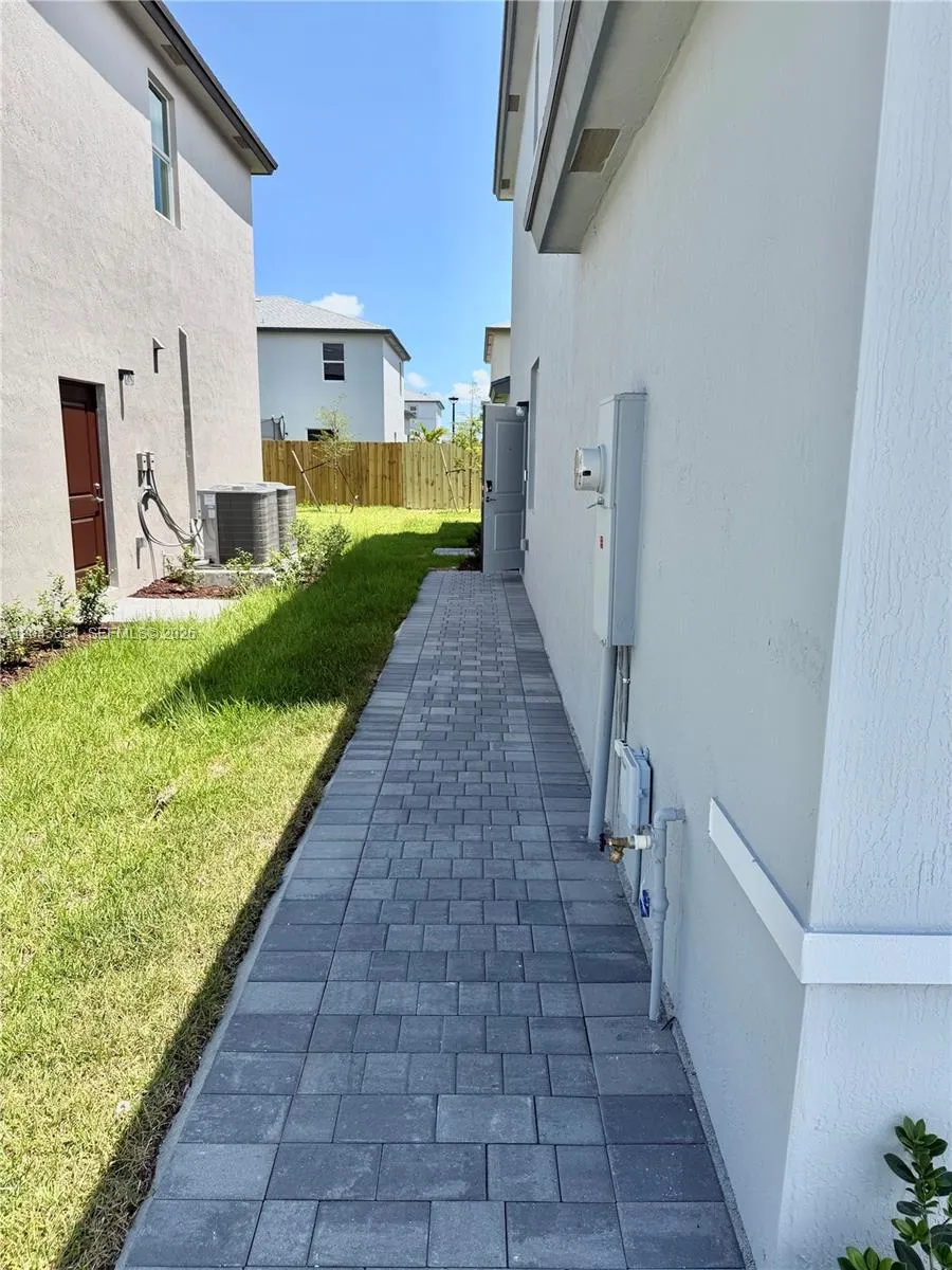 En Renta 19678 SW 338 Terrace 2, Homestead, FL 33034, Homestead, FL 33034
