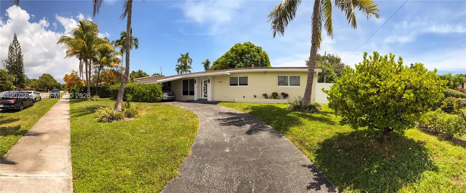 En Renta 19705 NE 11th Court 19705, Miami, FL 33179, Miami, FL 33179