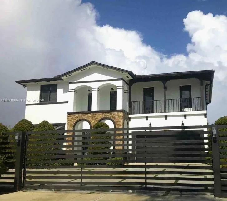 En Venta 19706 SW 130th Avenue, Miami, FL 33177, Miami, FL 33177