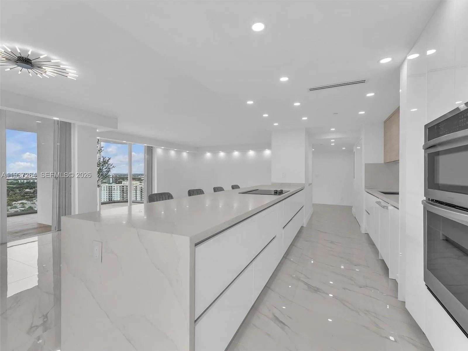 Foto de propiedad en 19707 Turnberry Way 25D, Aventura, FL 33180 Aventura con MLS# 
