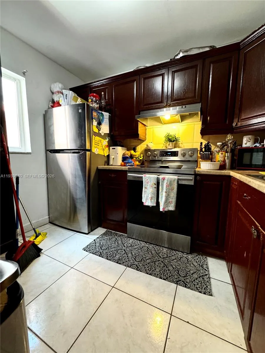 En Renta 19729 SW 114th Avenue 250, Miami, FL 33157, Miami, FL 33157