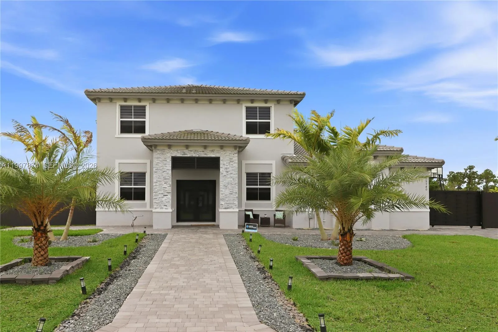 Foto de propiedad en 19740 SW 321st Street, Homestead, FL 33030 Homestead con MLS# 