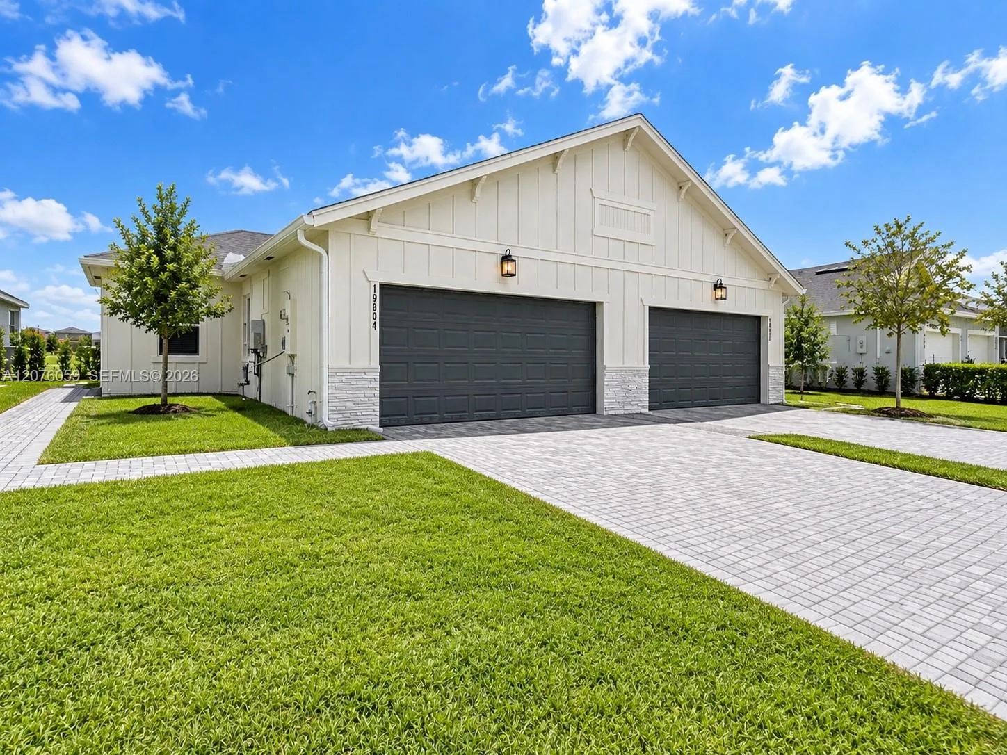 Foto de propiedad en 19804 Whispering Creek Road 19804, Loxahatchee, FL 33470 Loxahatchee con MLS# 