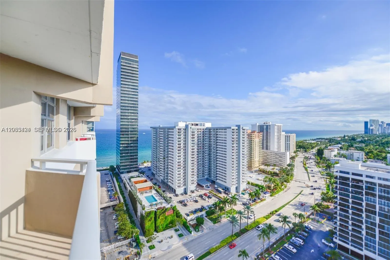 En Renta 1985 S Ocean Drive 22A, Hallandale Beach, FL 33009, Hallandale Beach, FL 33009