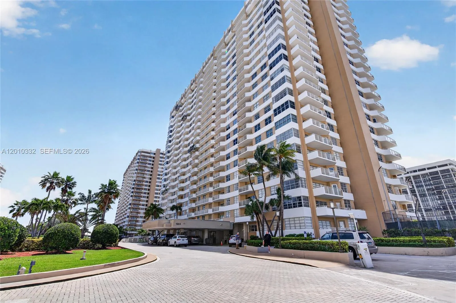 Vendido 1985 S Ocean Drive 22H, Hallandale Beach, FL 33009, Hallandale Beach, FL 33009