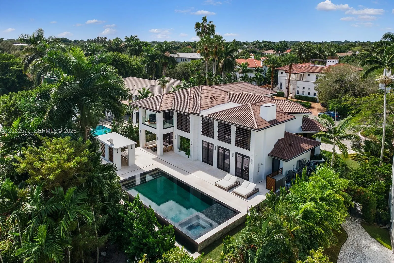 Foto de propiedad en 199 Caoba Court, Coral Gables, FL 33143 Coral Gables con MLS# 