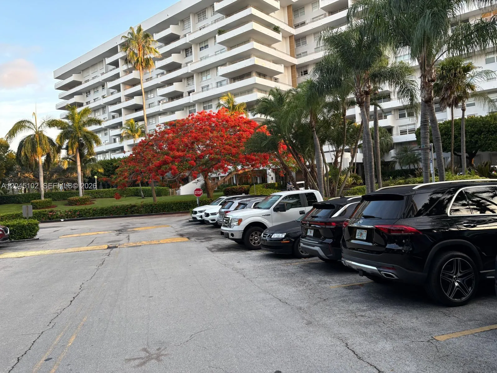 Foto de propiedad en 199 Ocean Lane Drive 113, Key Biscayne, FL 33149 Key Biscayne con MLS# 