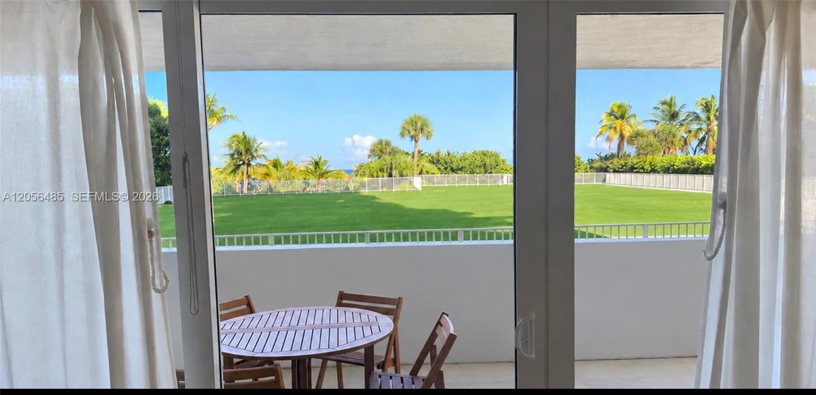 Foto de propiedad en 199 Ocean Lane Drive 201, Key Biscayne, FL 33149 Key Biscayne con MLS#