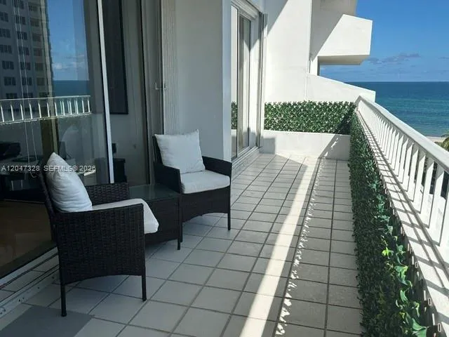 En Renta 199 Ocean Lane Drive 903, Key Biscayne, FL 33149, Key Biscayne, FL 33149