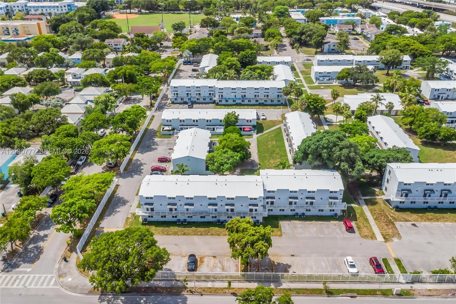 Foto de propiedad en 1990 NW 4th Court 10, Miami, FL 33136 Miami con MLS# 