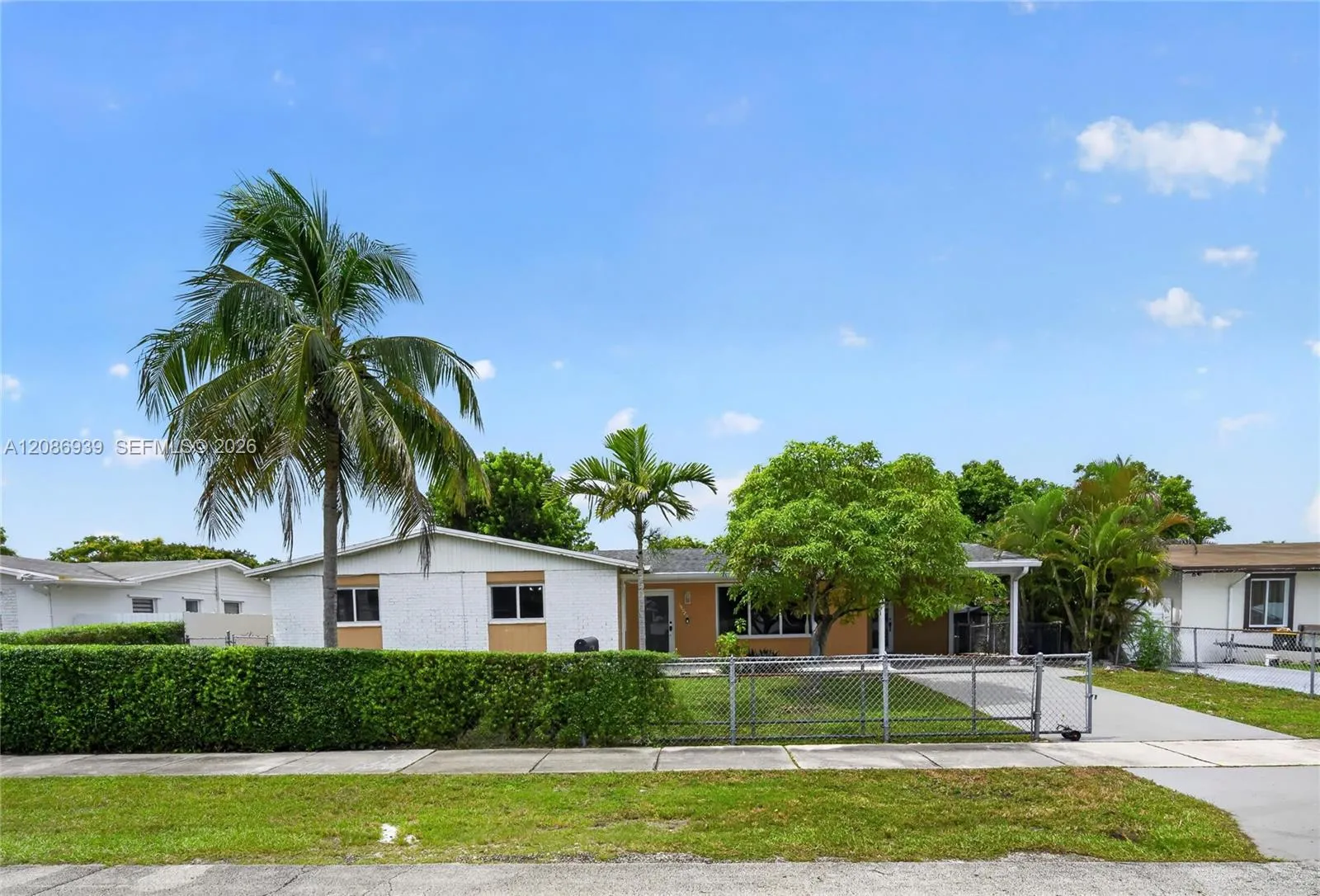 En Venta 19920 SW 118th Place, Miami, FL 33177, Miami, FL 33177