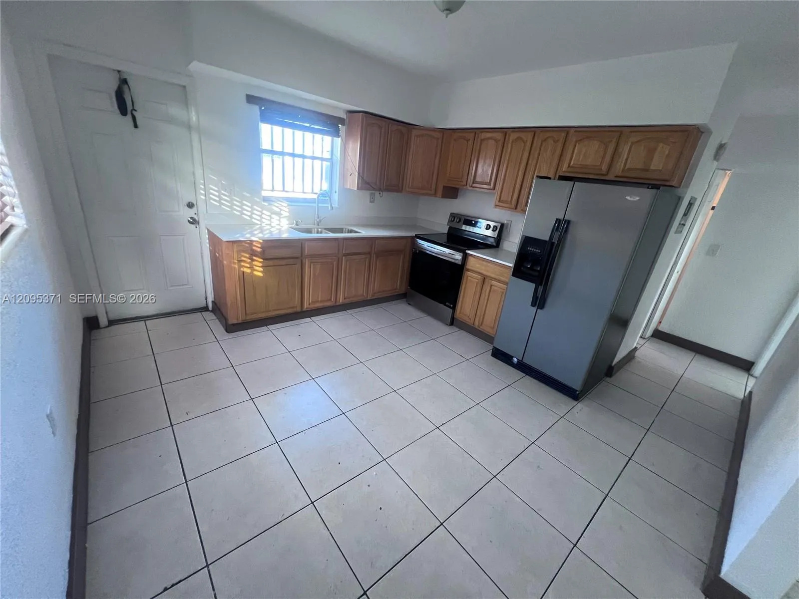 En Renta 1995 NE 167th Street 1, North Miami Beach, FL 33162, North Miami Beach, FL 33162