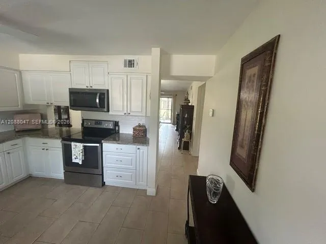 En Venta 2 Briarwood Circle 112, Hollywood, FL 33024, Hollywood, FL 33024