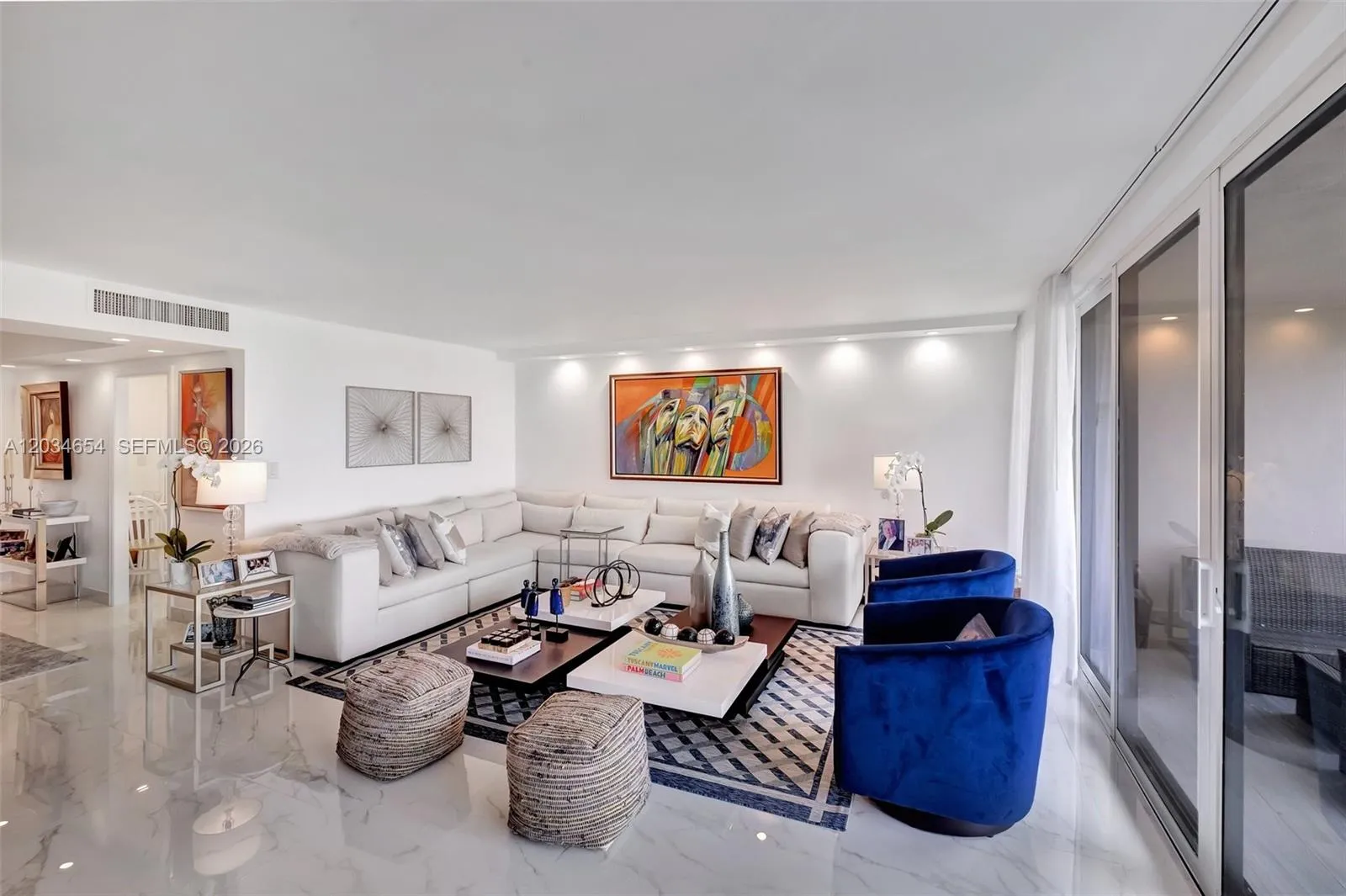 Foto de propiedad en 2 Grove Isle Drive B706, Miami, FL 33133 Miami con MLS# 