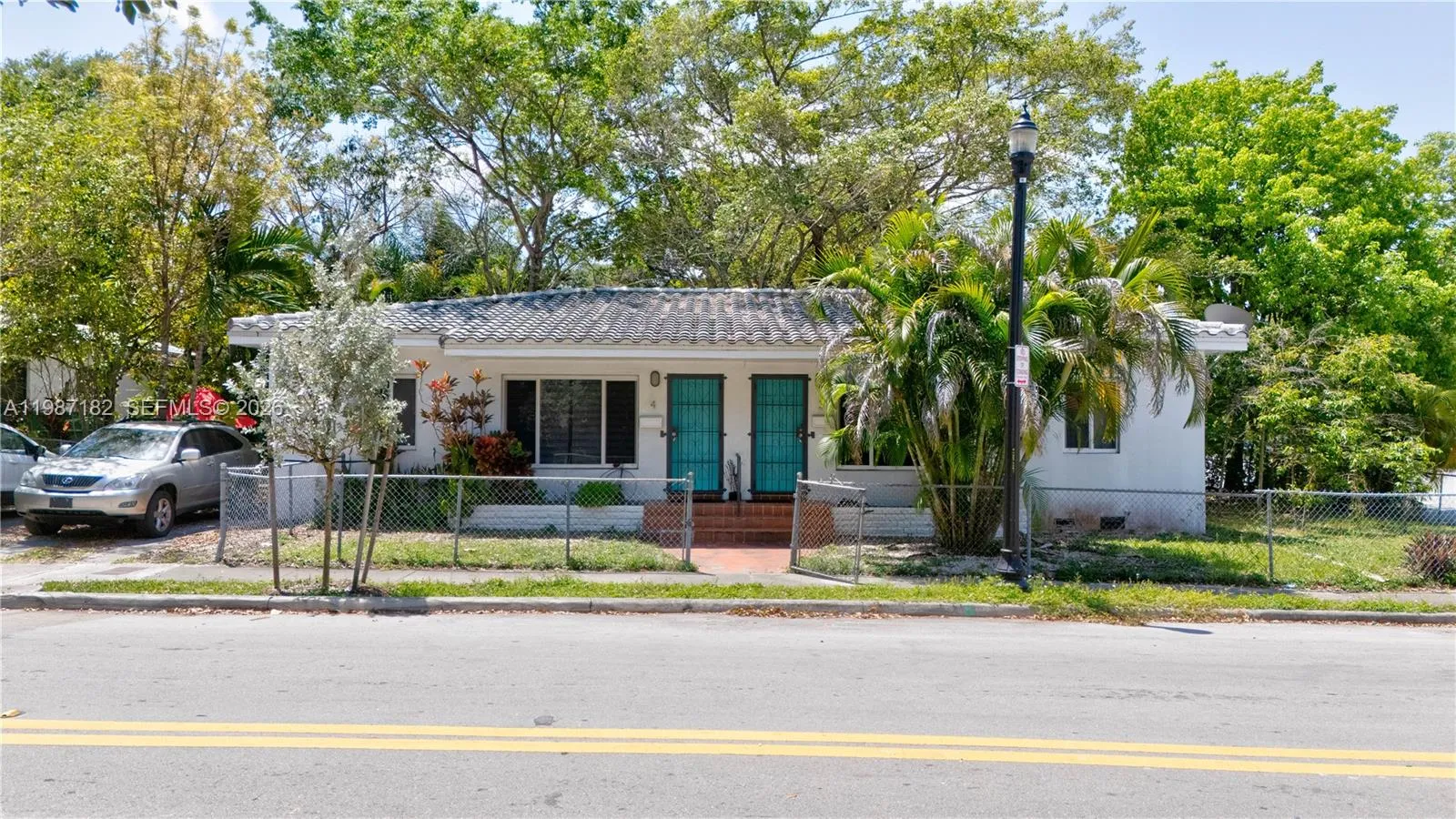 En Venta 2 NE 45th Street, Miami, FL 33137, Miami, FL 33137