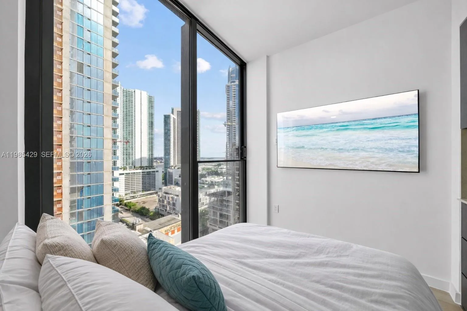 Foto de propiedad en 20 NE 11 Street 2306B, Miami, FL 33132 Miami con MLS#