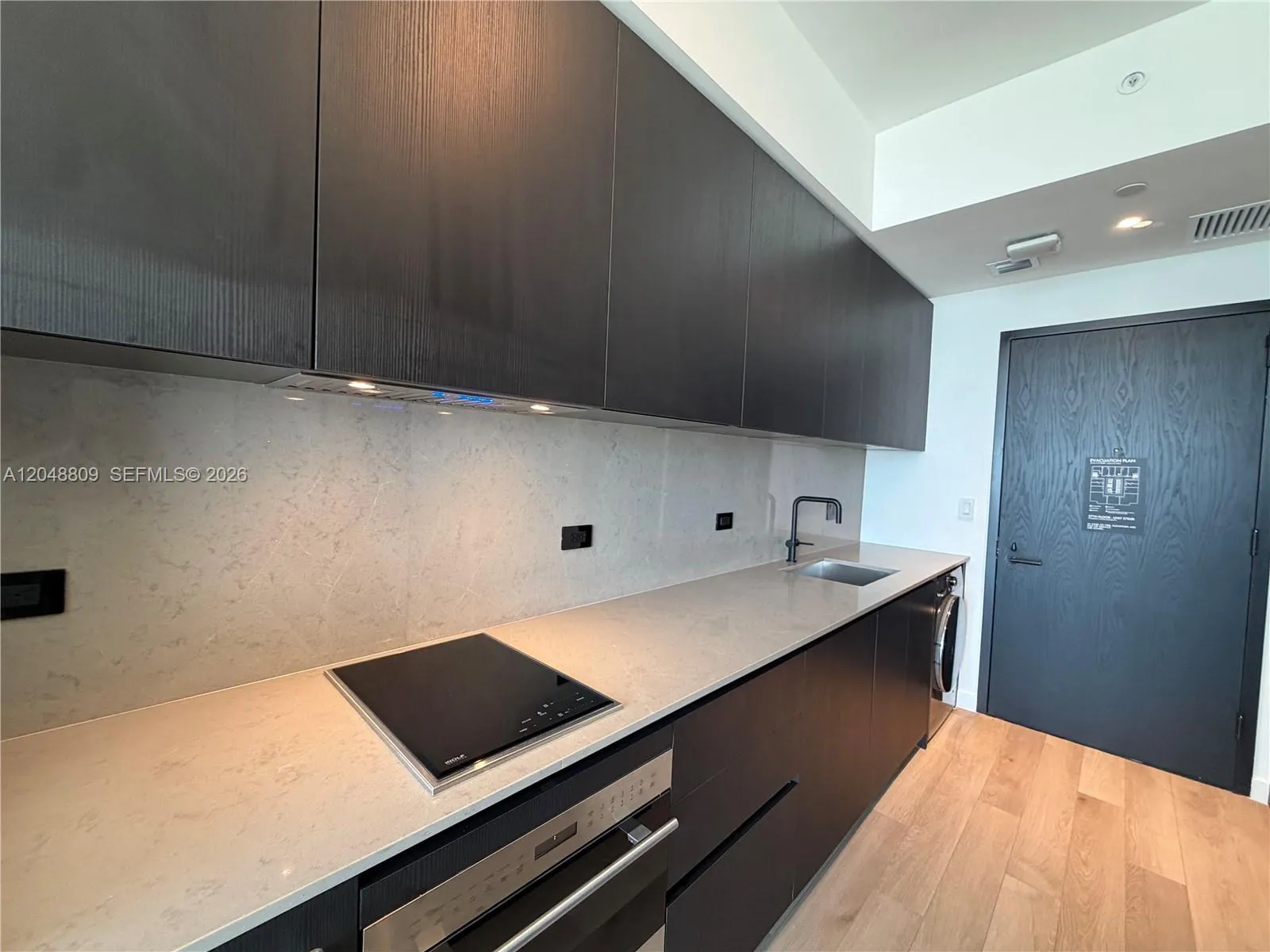 Foto de propiedad en 20 NE 11th 2703B, Miami, FL 33132 Miami con MLS#