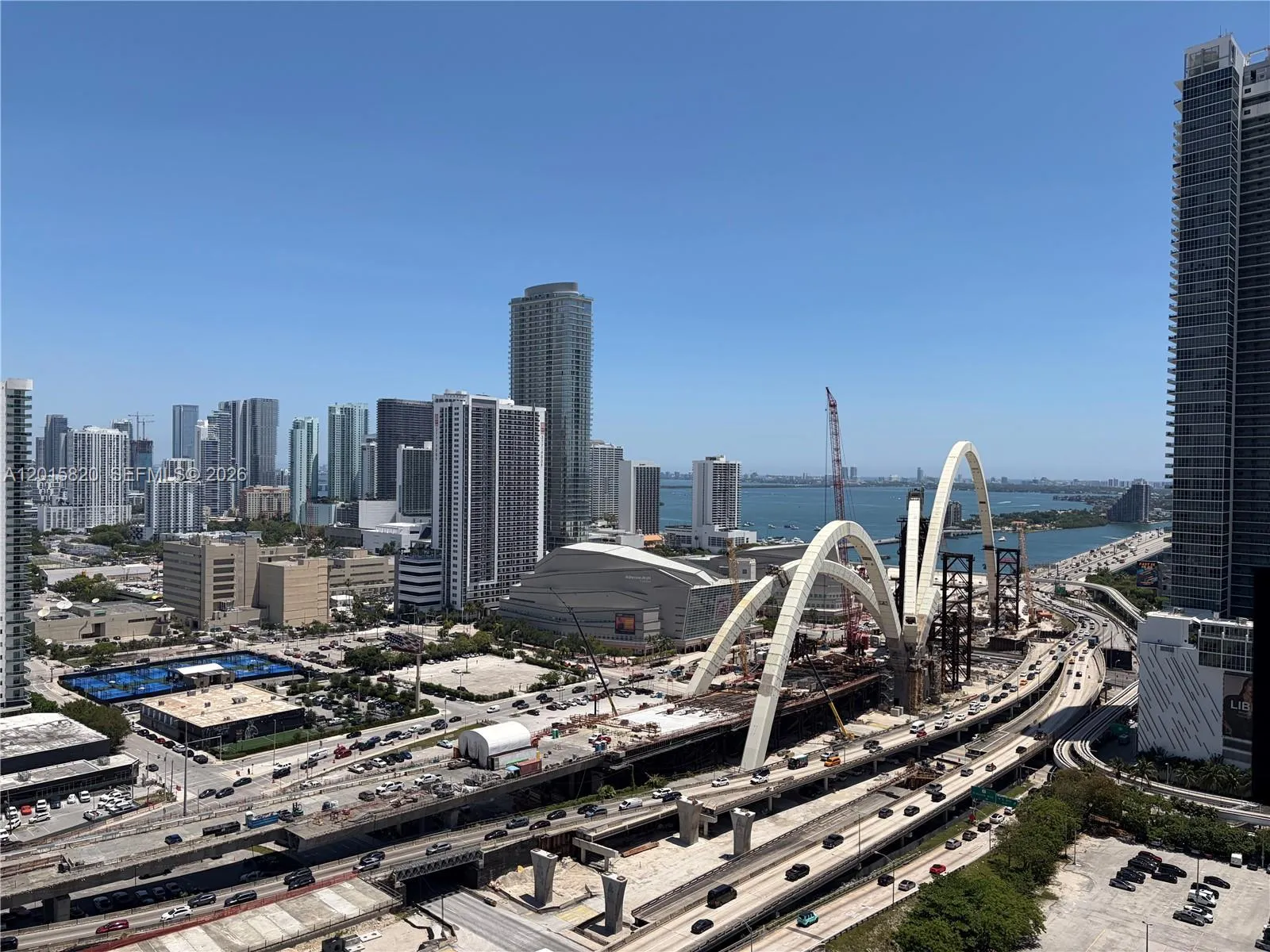 Foto de propiedad en 20 NE 11th Street 2805, Miami, FL 33132 Miami con MLS#