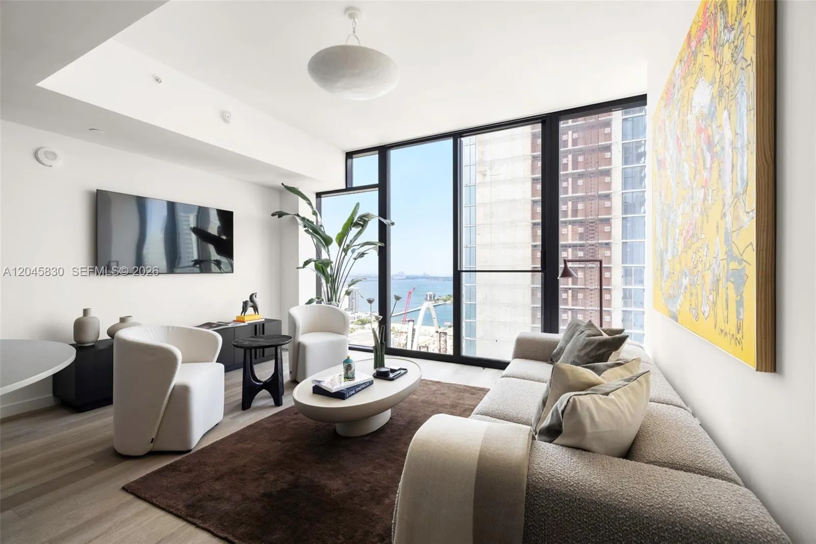 Foto de propiedad en 20 NE 11th Street 4503, Miami, FL 33132 Miami con MLS#