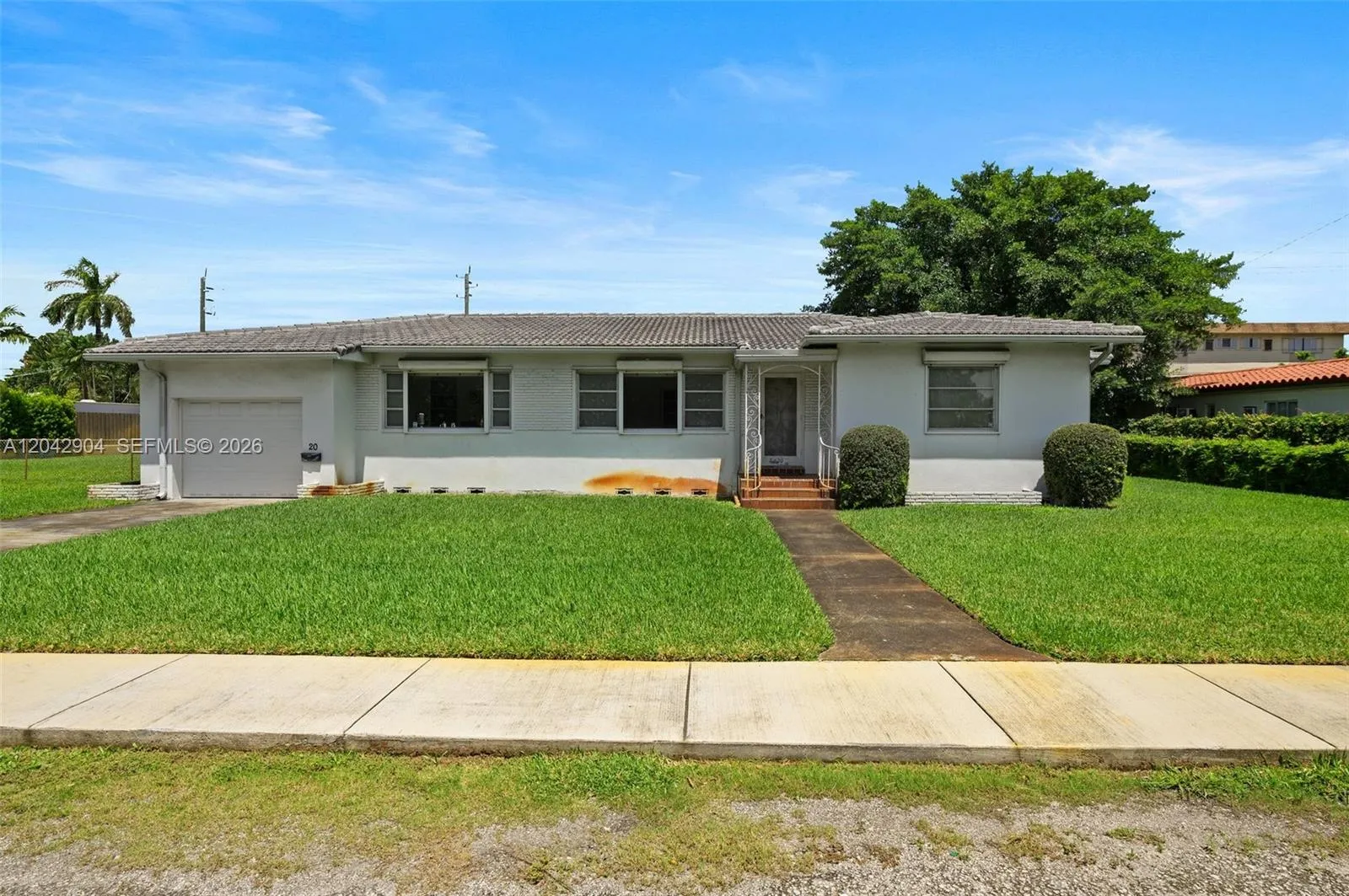 Foto de propiedad en 20 SW 4th Street, Dania Beach, FL 33004 Dania Beach con MLS# 