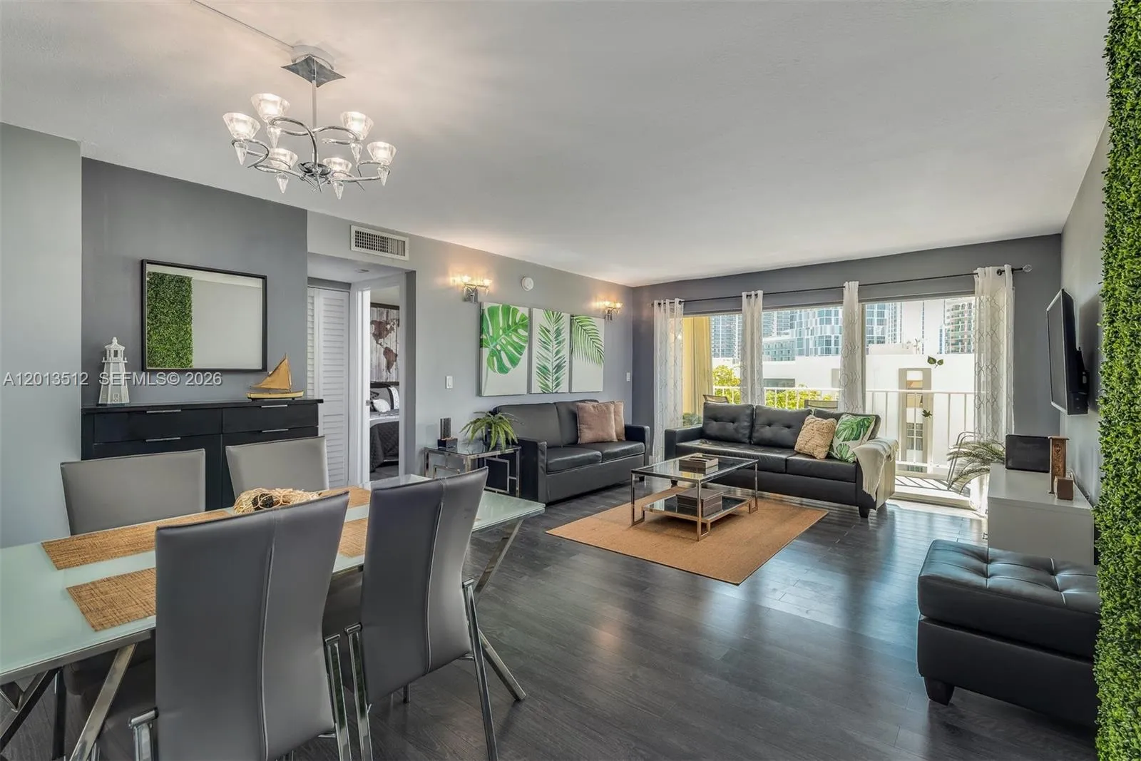 Foto de propiedad en 200 178th Drive 604, Sunny Isles Beach, FL 33160 Sunny Isles Beach con MLS# 