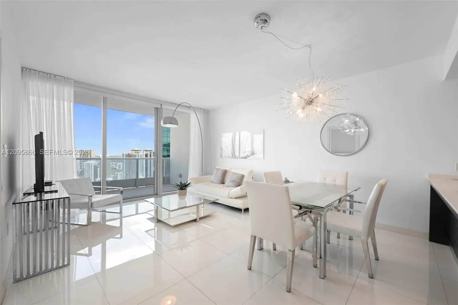 En Renta 200 Biscayne Boulevard Way 4314, Miami, FL 33131, Miami, FL 33131