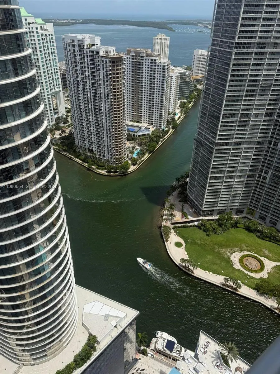 Vendido 200 Biscayne Boulevard Way 4801, Miami, FL 33131, Miami, FL 33131