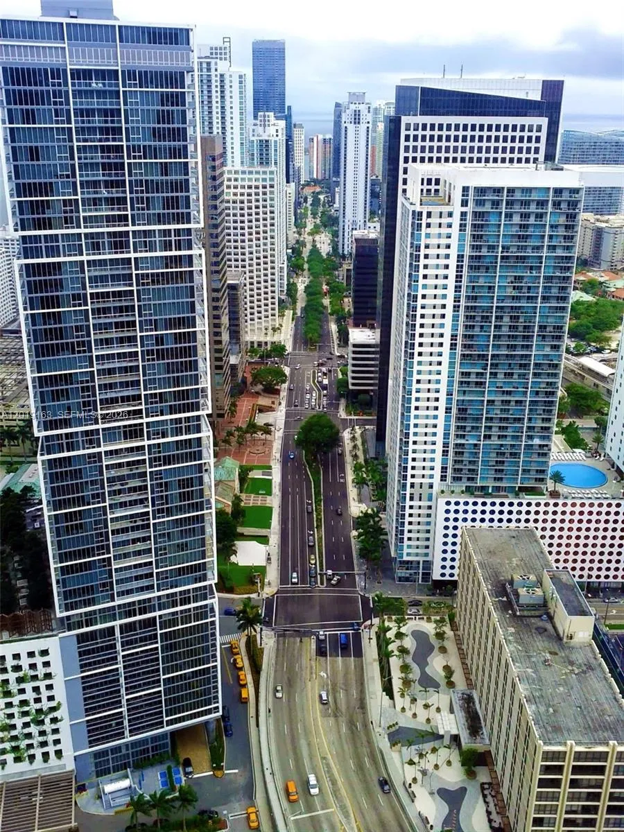 Foto de propiedad en 200 Biscayne Boulevard Way 4904, Miami, FL 33131 Miami con MLS#