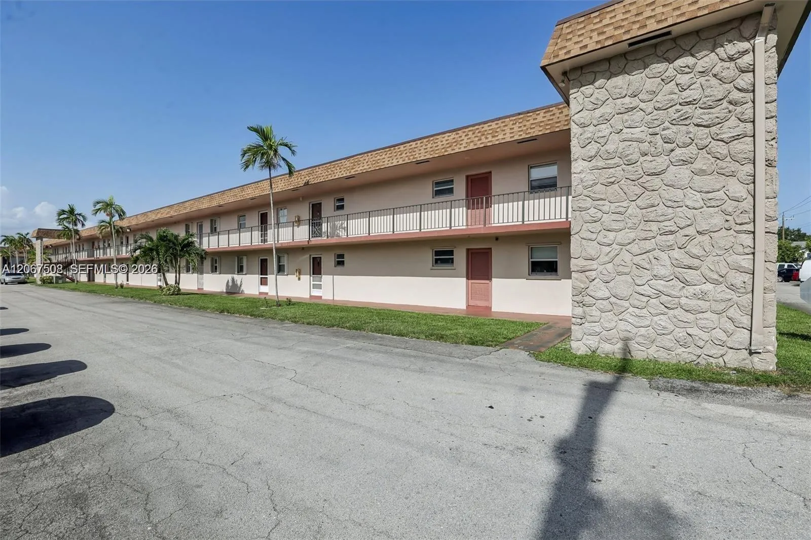 En Venta 200 Bonnie Boulevard 139, Palm Springs, FL 33461, Palm Springs, FL 33461