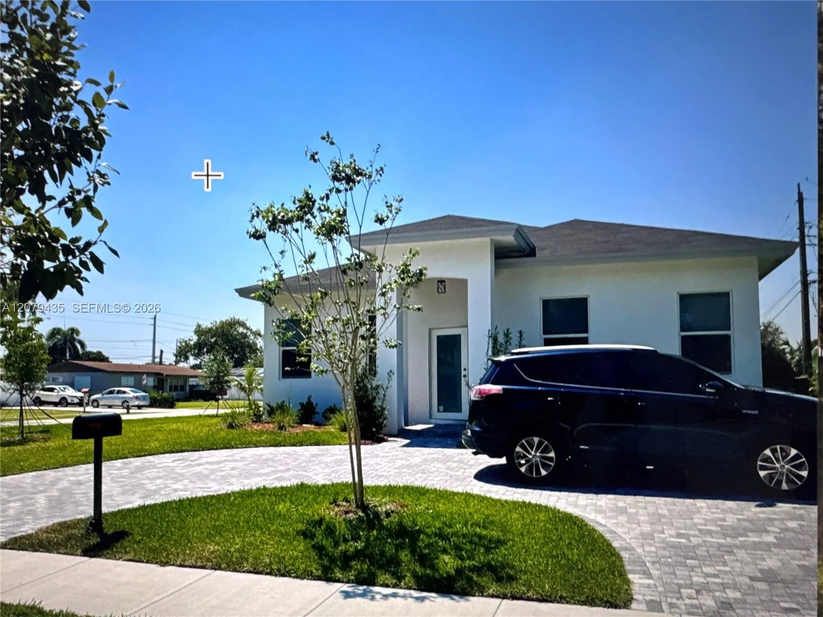 Foto de propiedad en 200 N 66th Avenue, Hollywood, FL 33024 Hollywood con MLS# 