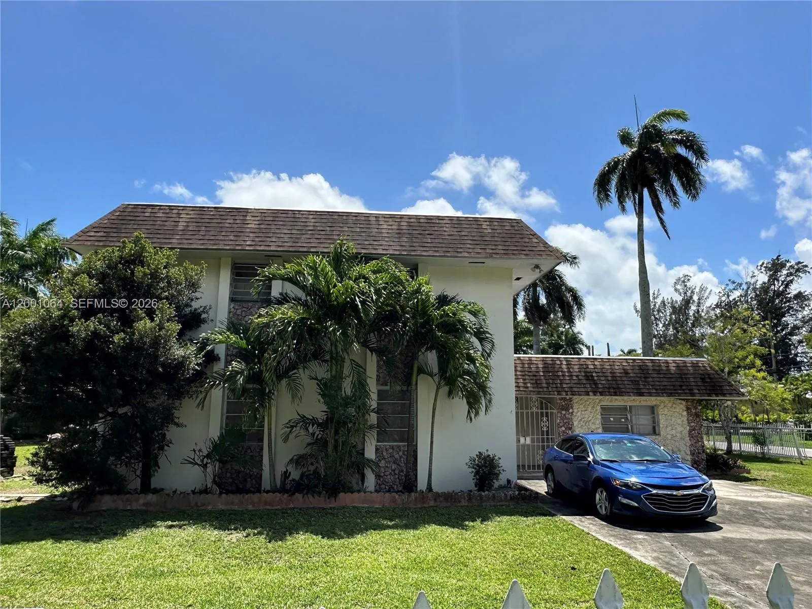 Vendido 200 NE 158th Street, Miami, FL 33162, Miami, FL 33162