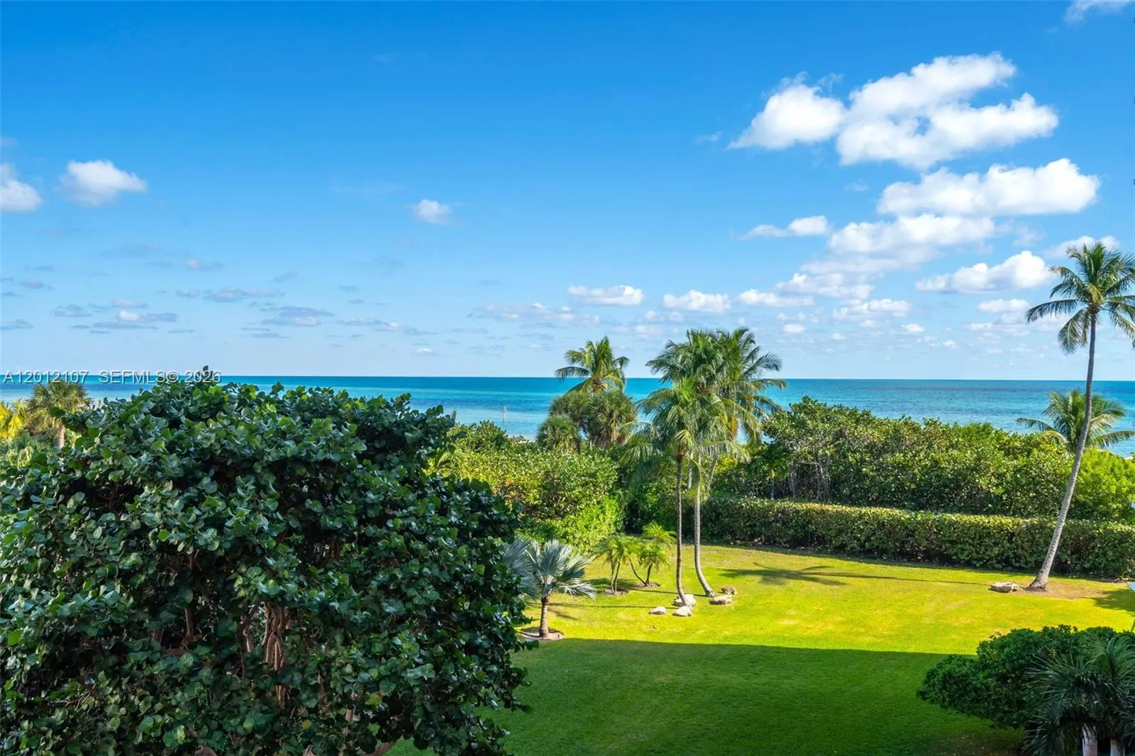Foto de propiedad en 200 Ocean Lane Drive 407, Key Biscayne, FL 33149 Key Biscayne con MLS# 
