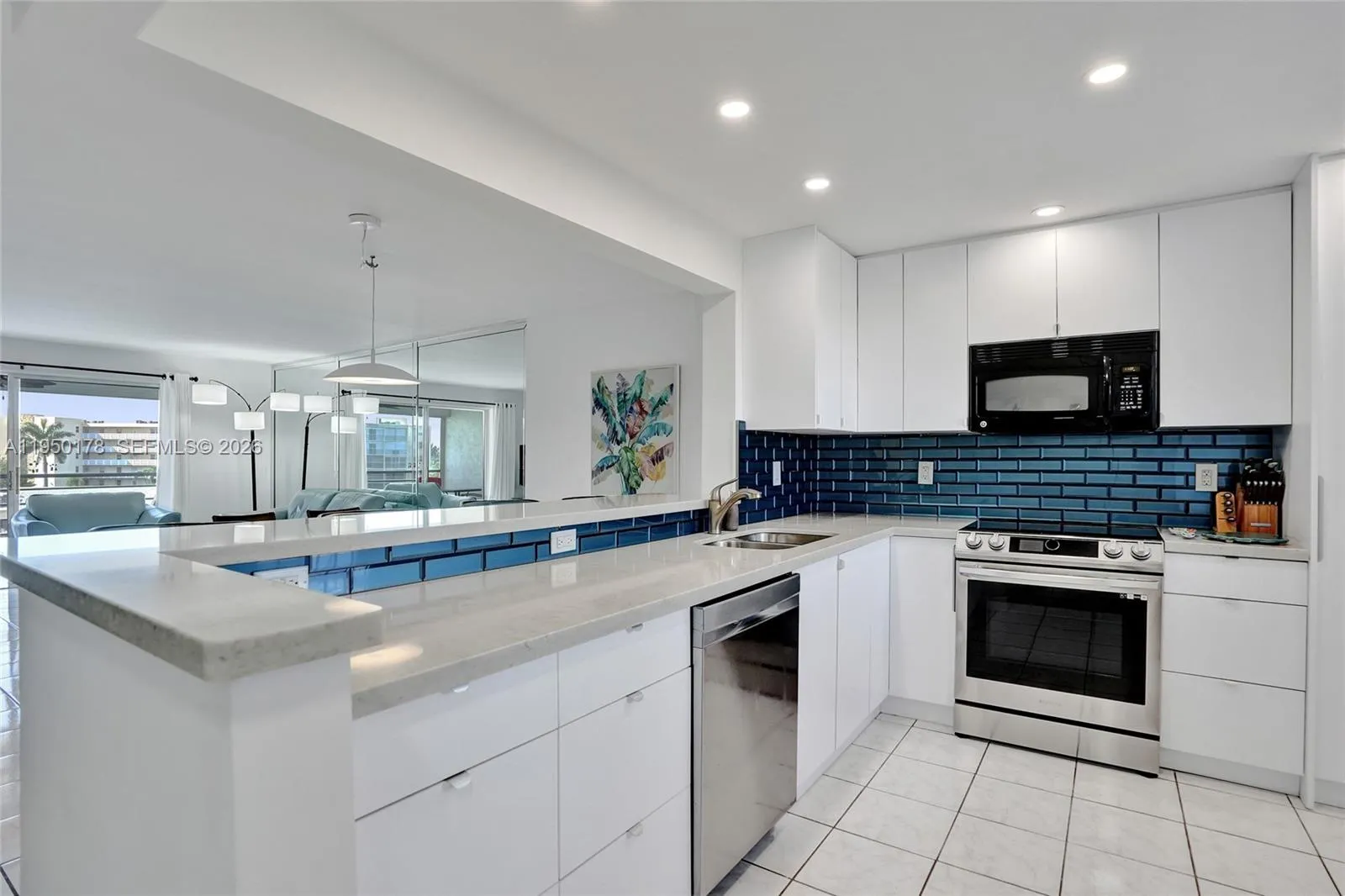 Foto de propiedad en 200 SE 5th Avenue 405, Dania Beach, FL 33004 Dania Beach con MLS# 