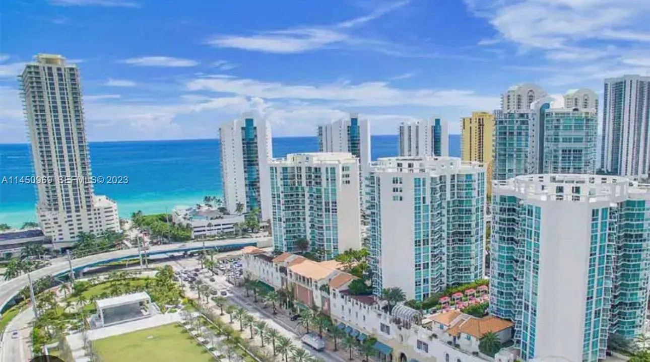 Foto de propiedad en 200 Sunny Isles Boulevard 2-1602, Sunny Isles Beach, FL 33160 Sunny Isles Beach con MLS# 