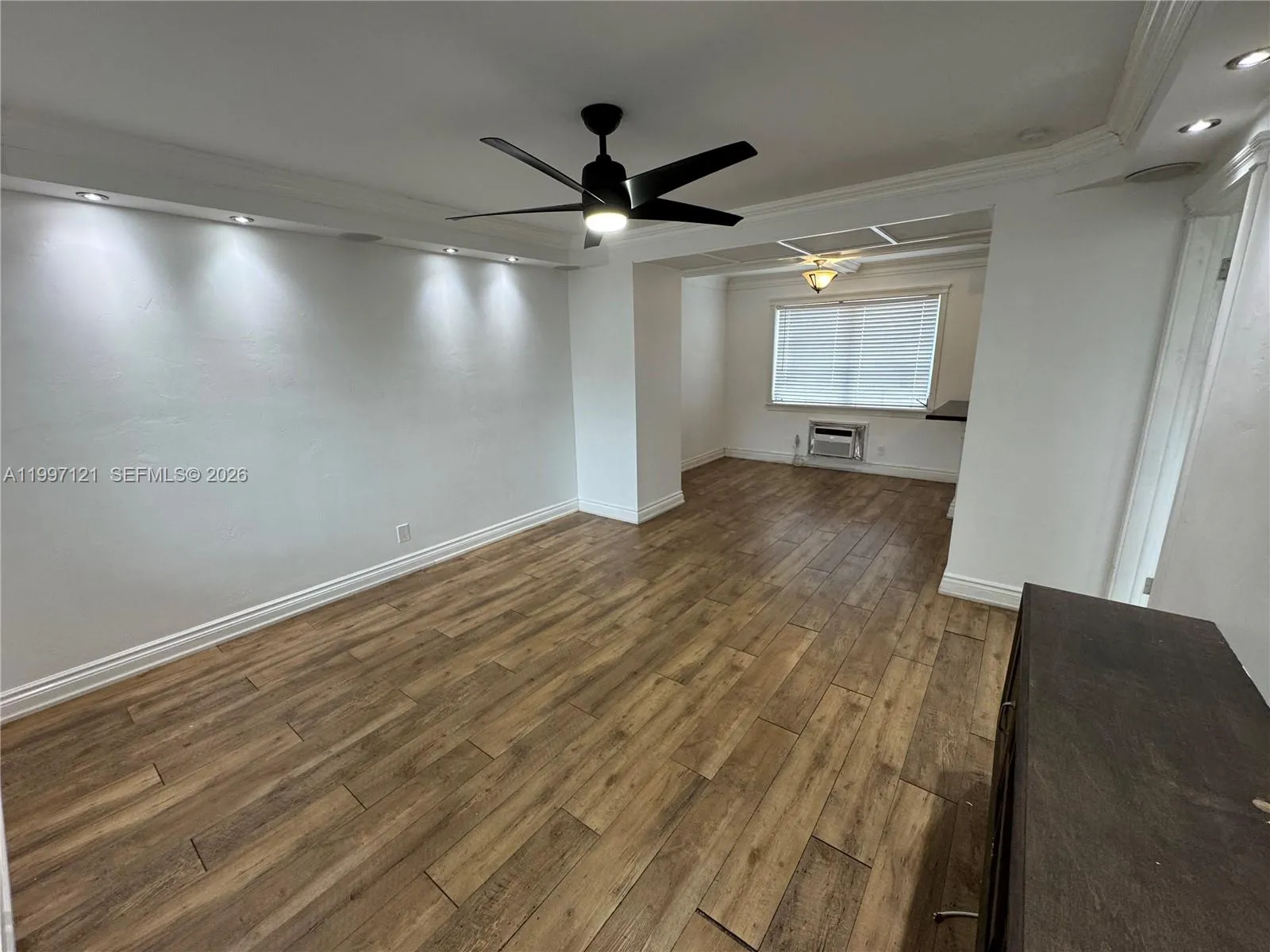 Foto de propiedad en 2000 Buchanan Street 3, Hollywood, FL 33020 Hollywood con MLS# 