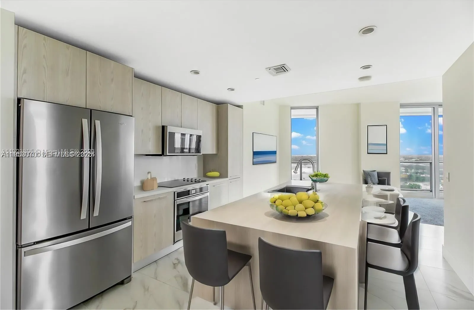 Foto de propiedad en 2000 Metropica Way 1709, Sunrise, FL 33323 Sunrise con MLS# 