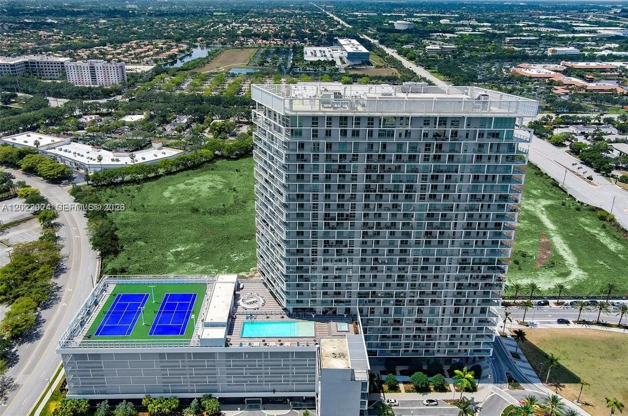 Vendido 2000 Metropica Way 2202, Sunrise, FL 33323, Sunrise, FL 33323