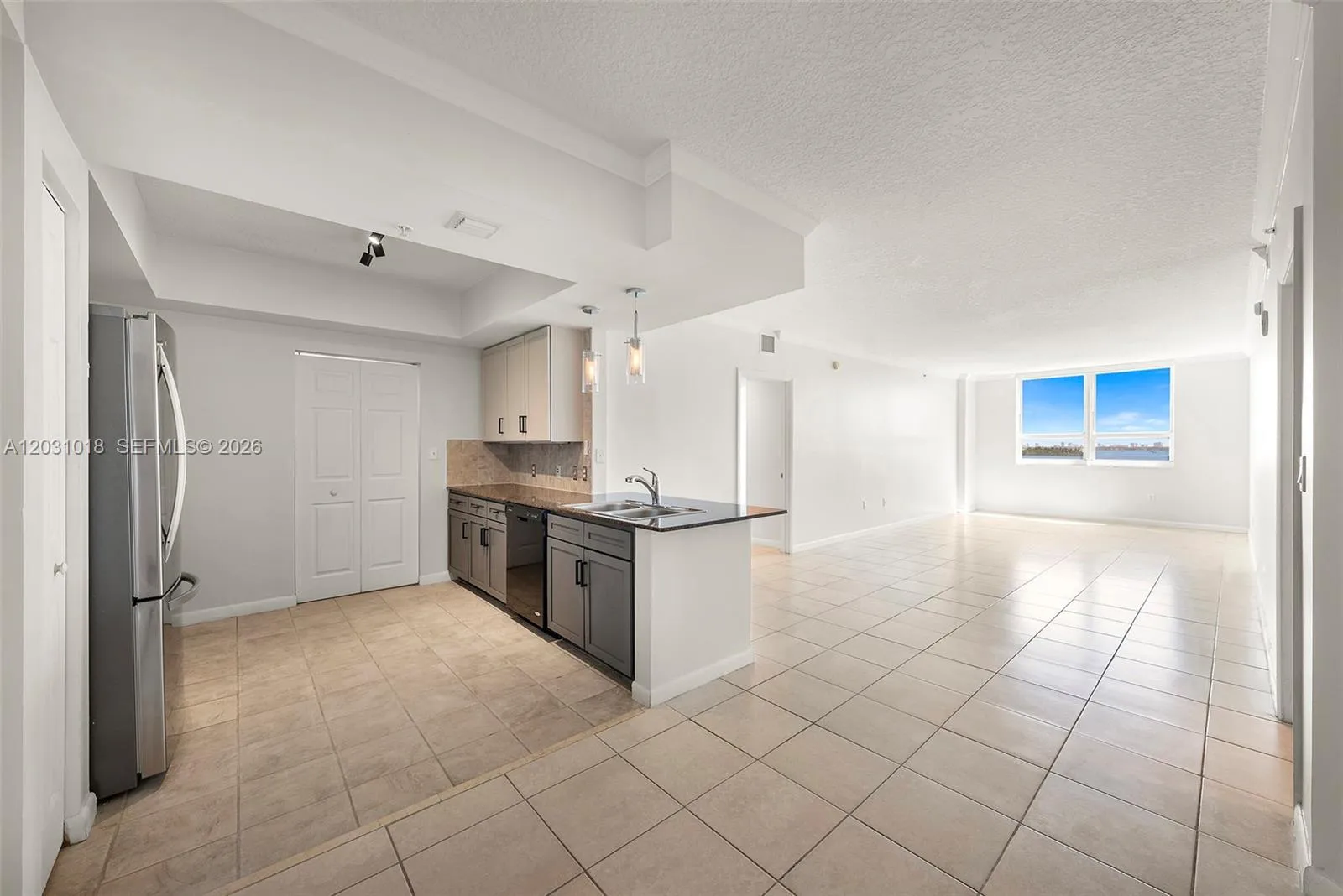 En Renta 2000 N Bayshore Drive 420, Miami, FL 33137, Miami, FL 33137