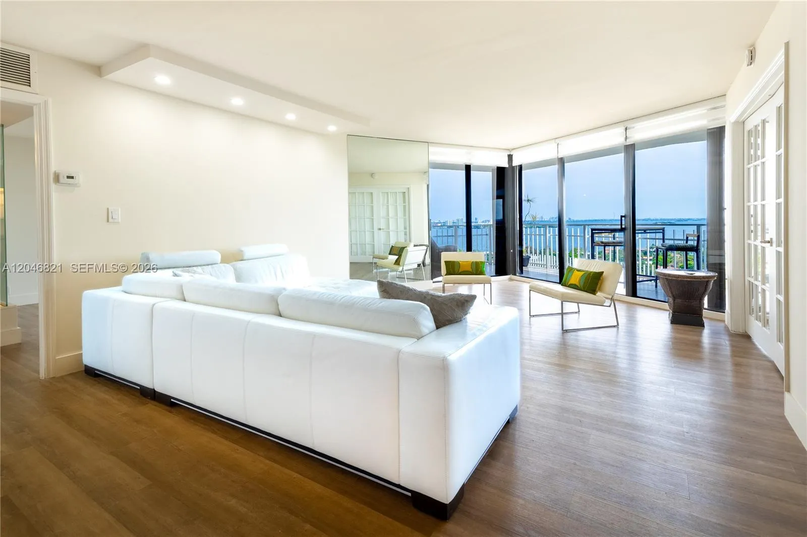 En Renta 2000 Towerside Terrace 1910, Miami, FL 33138, Miami, FL 33138