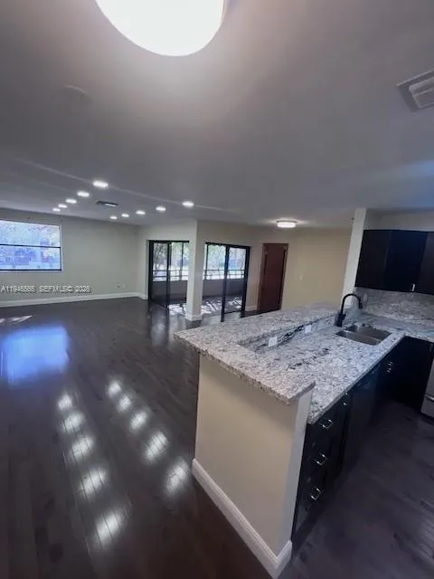 Foto de propiedad en 20005 NE 3rd Court 6, Miami, FL 33179 Miami con MLS# 