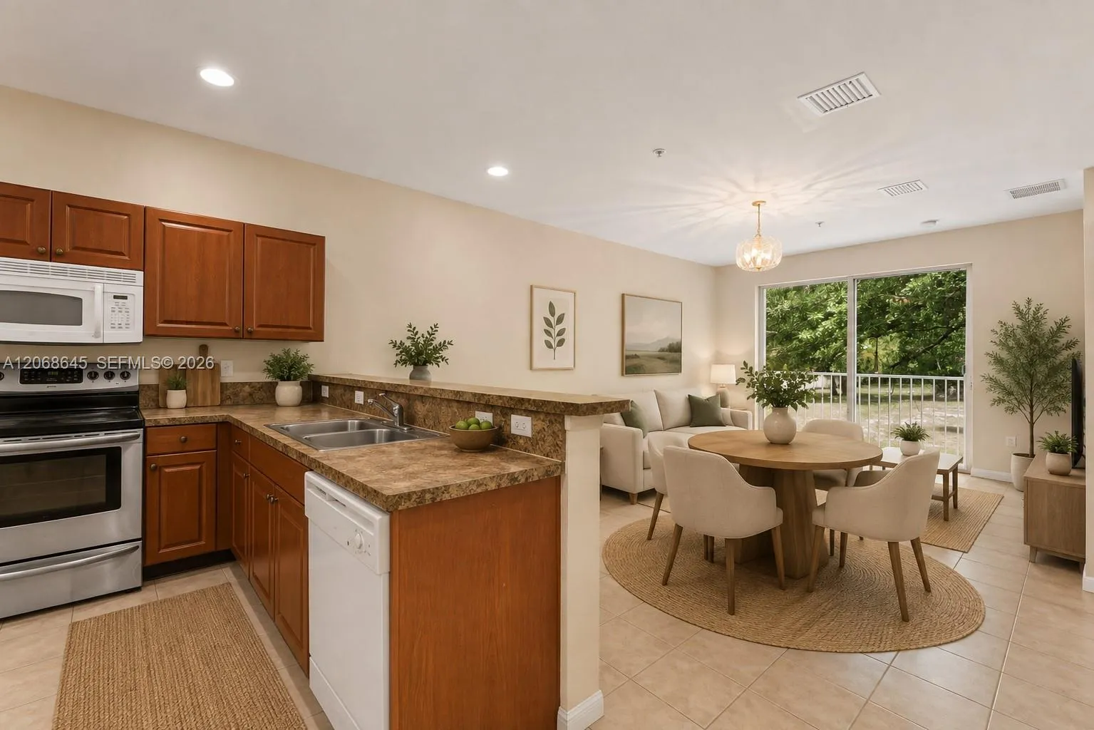 Foto de propiedad en 2004 Freeport Lane 4106, Riviera Beach, FL 33404 Riviera Beach con MLS# 