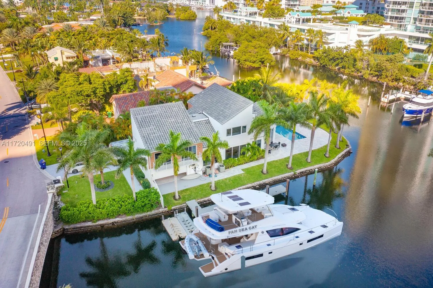 Foto de propiedad en 201 Atlantic Avenue, Sunny Isles Beach, FL 33160 Sunny Isles Beach con MLS# 