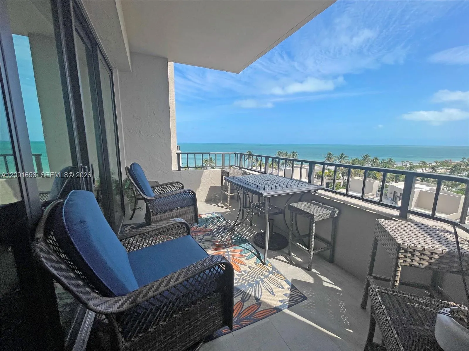 Foto de propiedad en 201 Crandon Boulevard 739, Key Biscayne, FL 33149 Key Biscayne con MLS# 