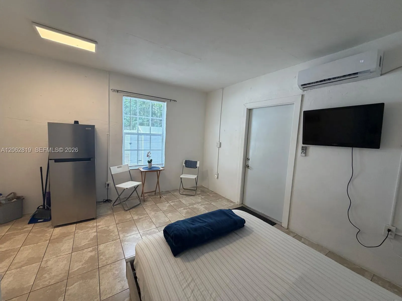 Foto de propiedad en 201 NE 169th Street 1, North Miami Beach, FL 33162 North Miami Beach con MLS# 