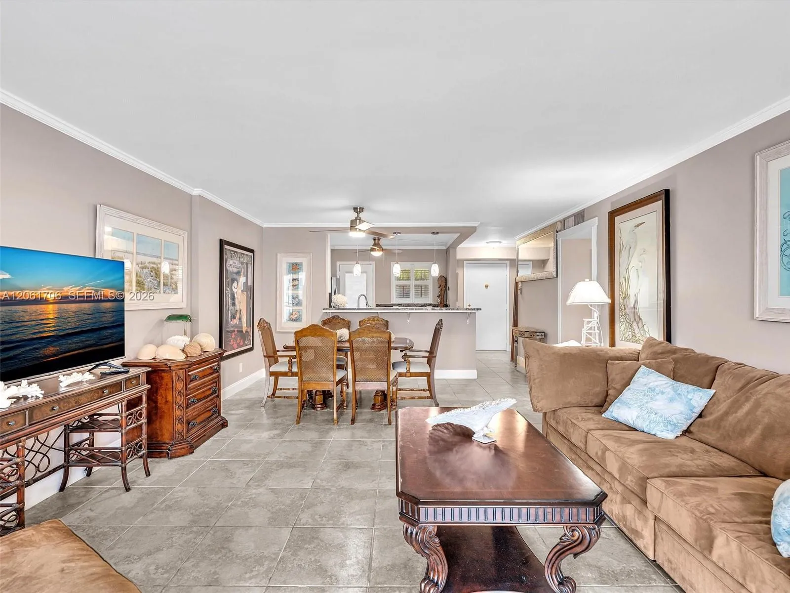 En Venta 201 SE 11th Terrace 303, Dania Beach, FL 33004, Dania Beach, FL 33004