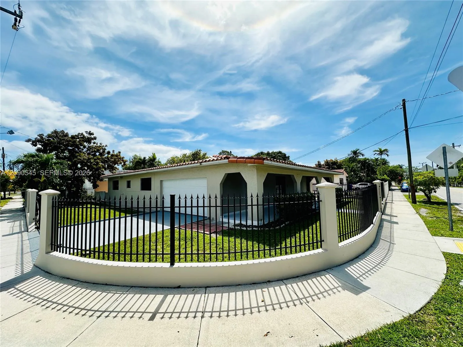 En Renta 201 SW 40th Avenue, Miami, FL 33134, Miami, FL 33134